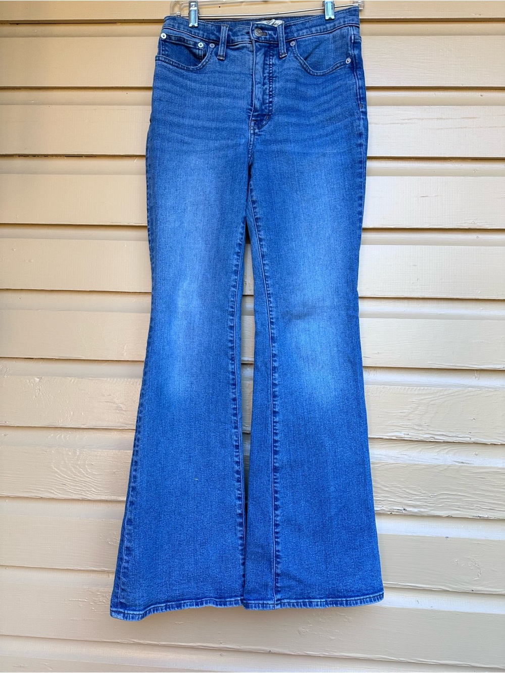 Madewell flare jeans Size 27 Medium Wash mid rise